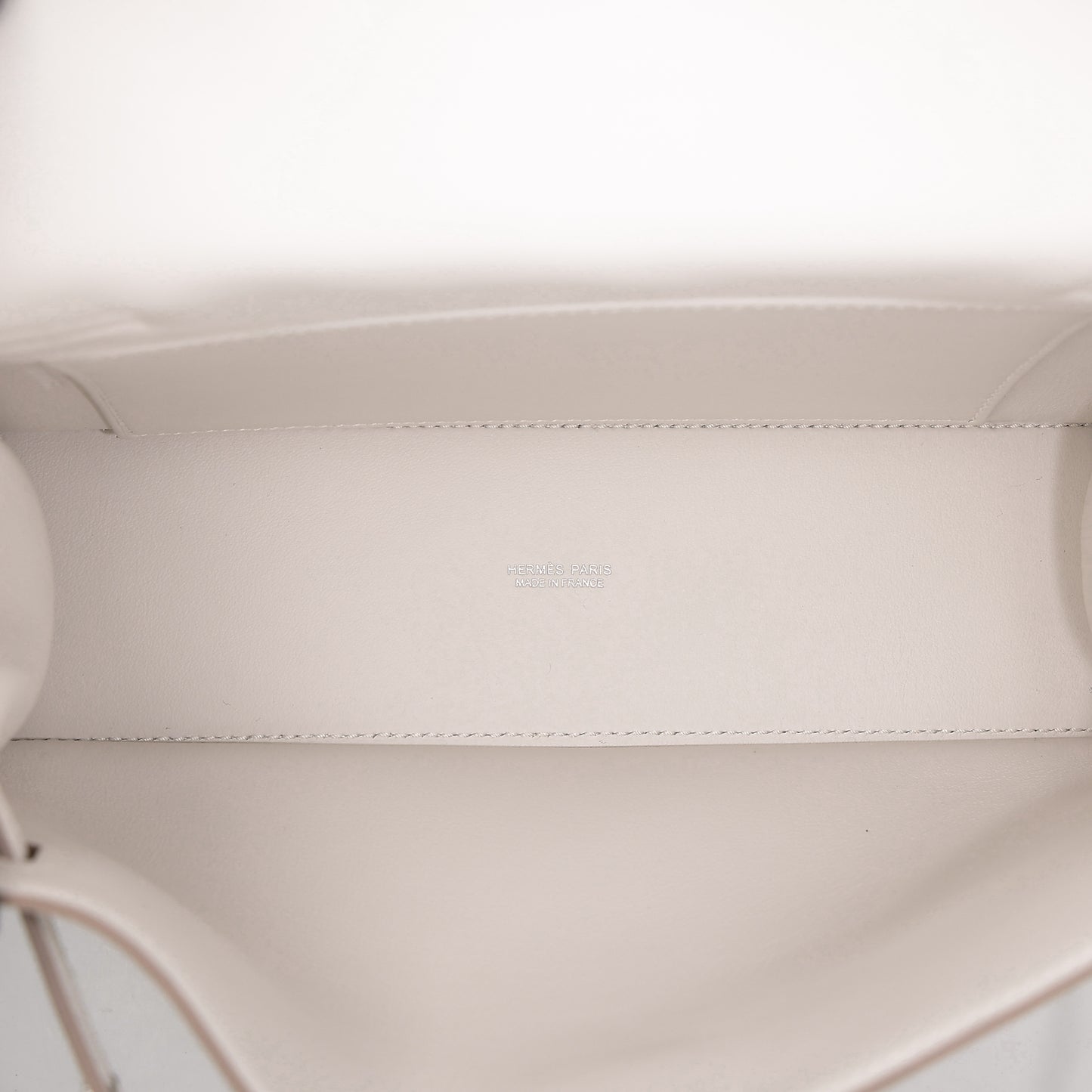 HERMÈS Kelly Danse Gris Pale (M4) Swift Palladium hardware W (2024)