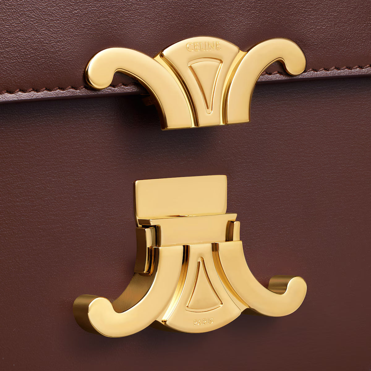 Celine TEEN TRIOMPHE BAG IN shiny calfskin 2025