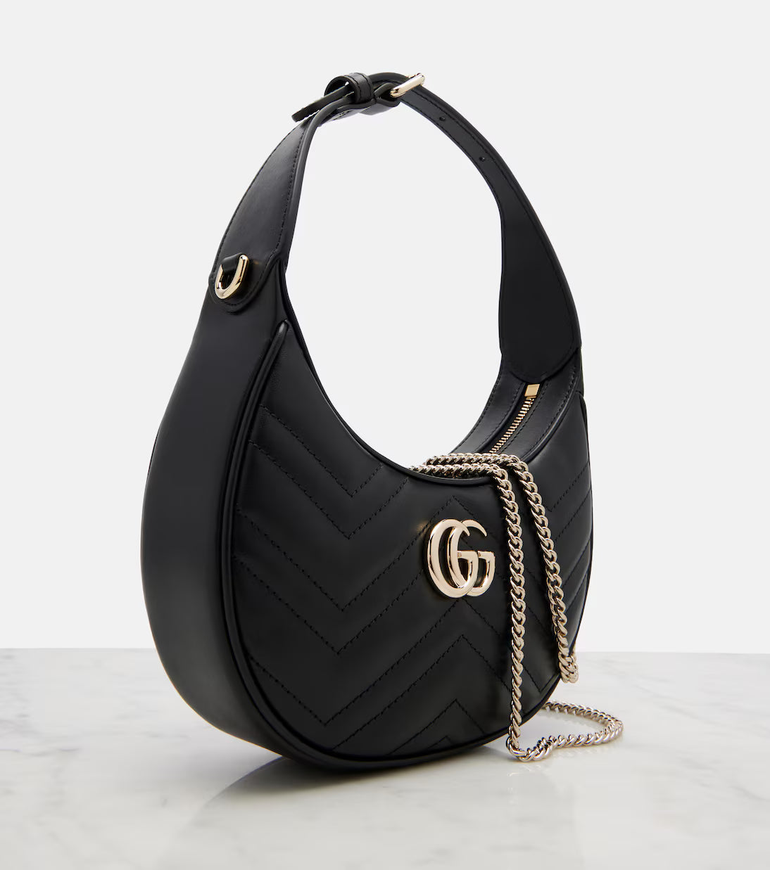 Gucci GG Marmont Small leather shoulder bag 2025
