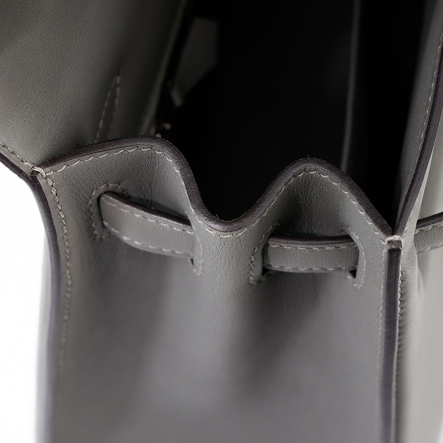 HERMÈS Limited Edition Kelly 25 Padded Sellier Gris Meyer (0L) Swift Palladium hardware B (2023)