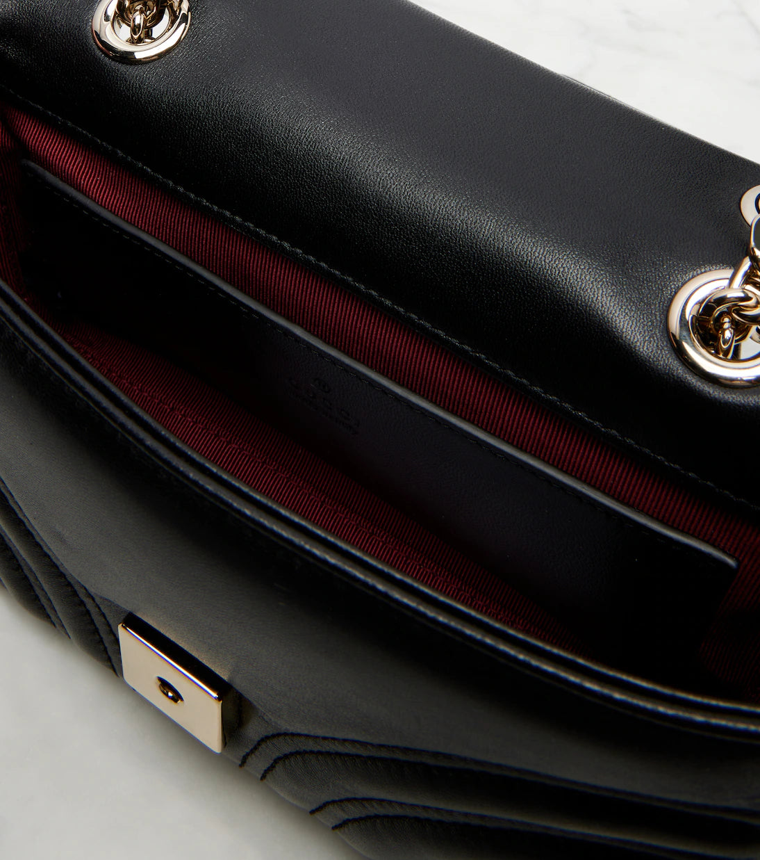 Gucci GG Marmont Small leather shoulder bag 2025