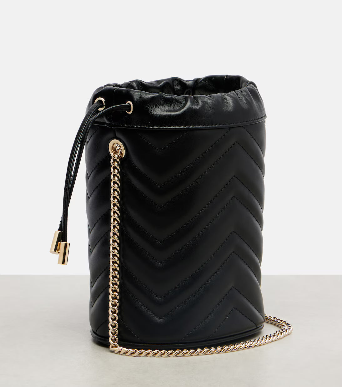 Gucci GG Marmont Small leather bucket bag 2025