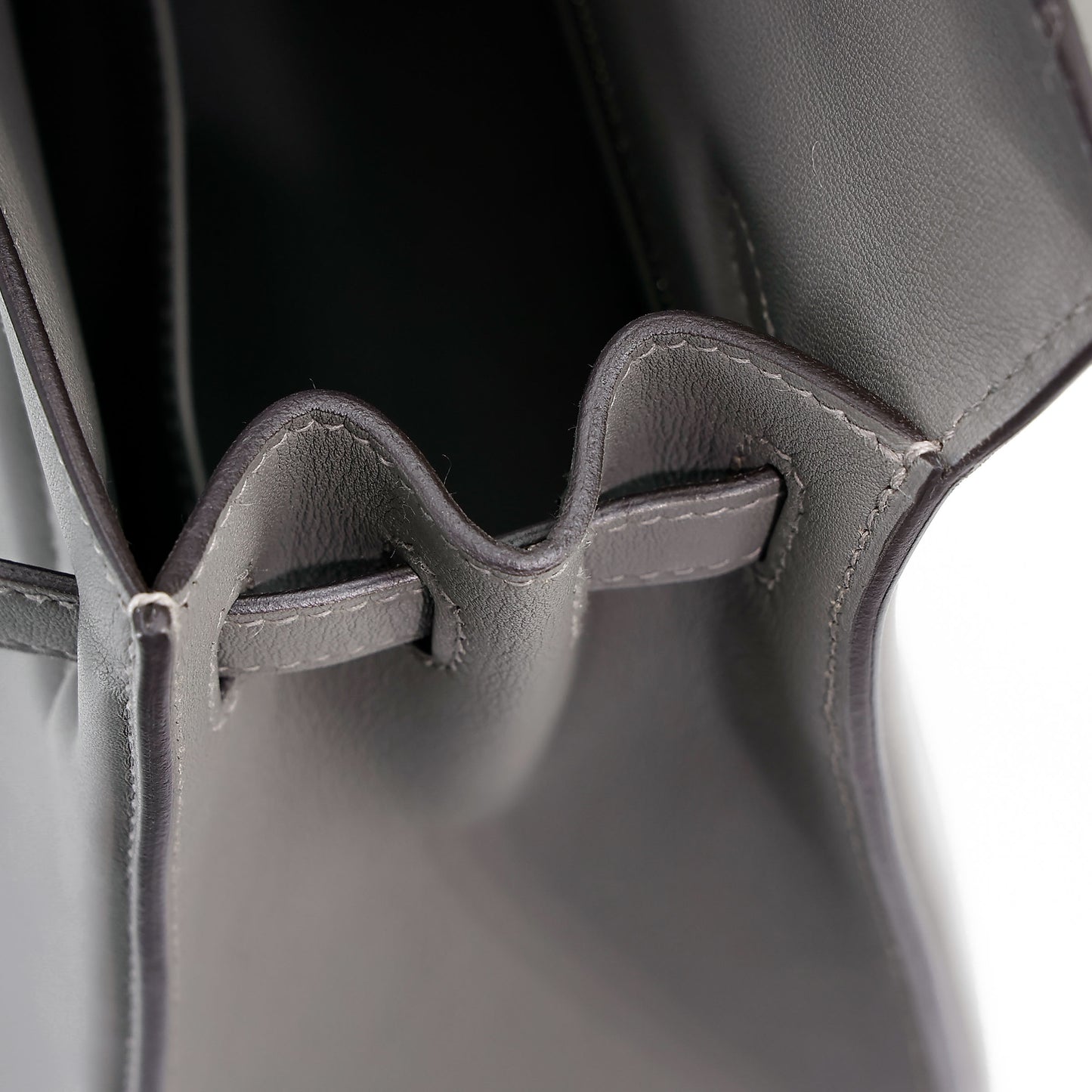 HERMÈS Limited Edition Kelly 25 Padded Sellier Gris Meyer (0L) Swift Palladium hardware B (2023)